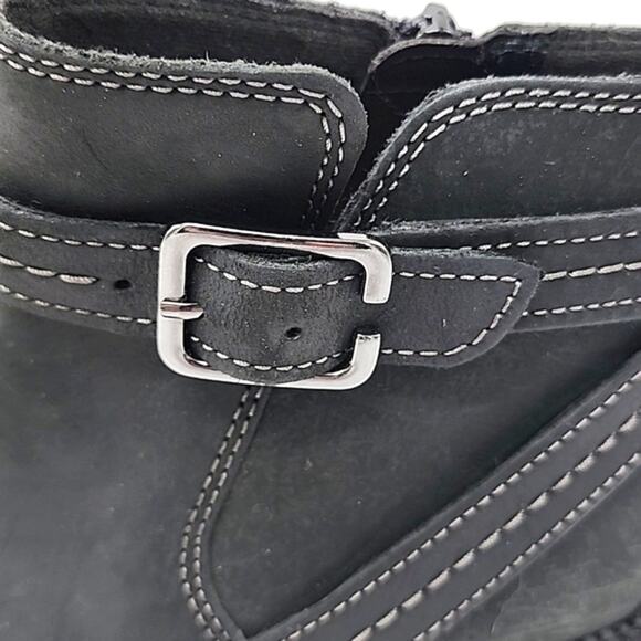 CLARK'S MAYE STRAP BLACK LEATHER ZIPPER/BUCKLE/CLOSURE ALMOND-TOE LADIES 8 NWOB - Picture 9 of 16